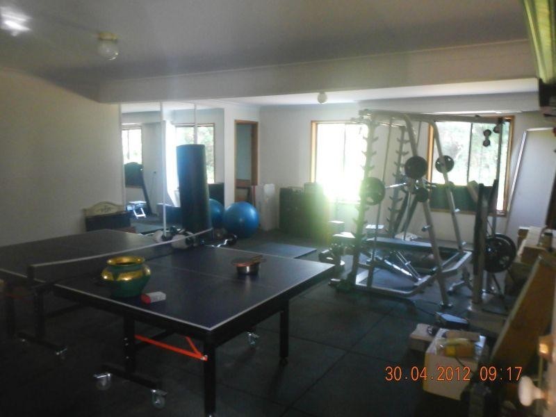 30 bourton rd, Merrimac QLD 4226