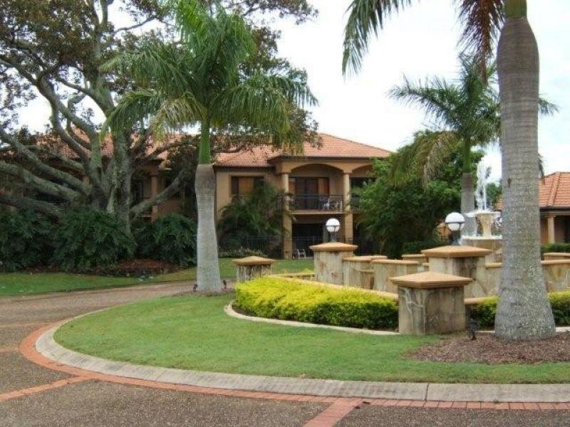 85 Palm Meadows Drive, Carrara QLD 4211