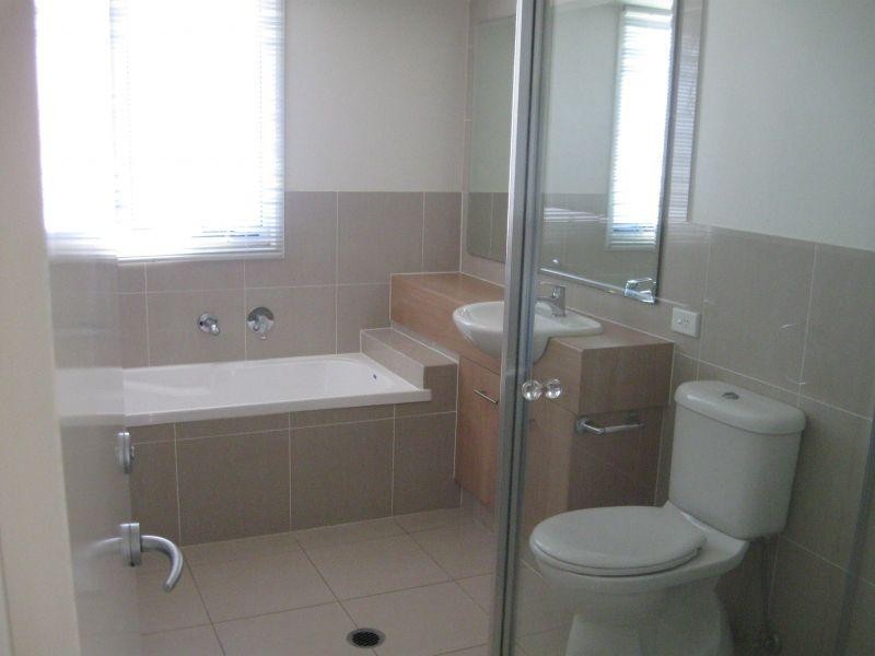 299 Easthill Drive, Robina QLD 4226