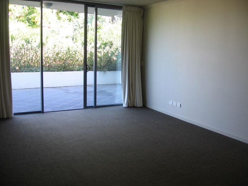 1 Ocean Street, Burleigh Heads QLD 4220