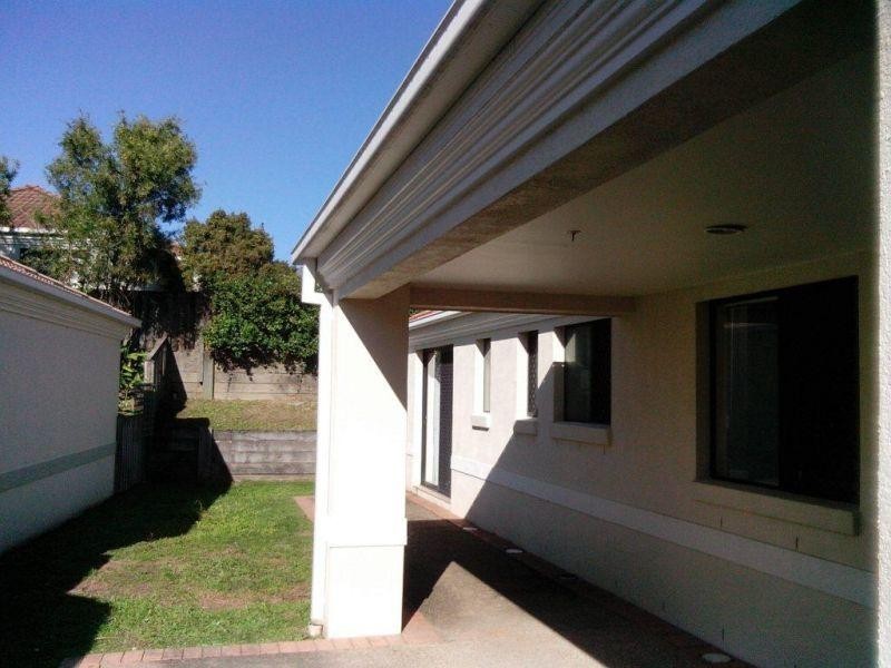 55/2 Langport Parade, Mudgeeraba QLD 4213