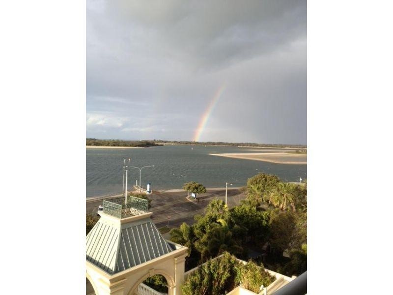 360 Marine Parade, Labrador QLD 4215