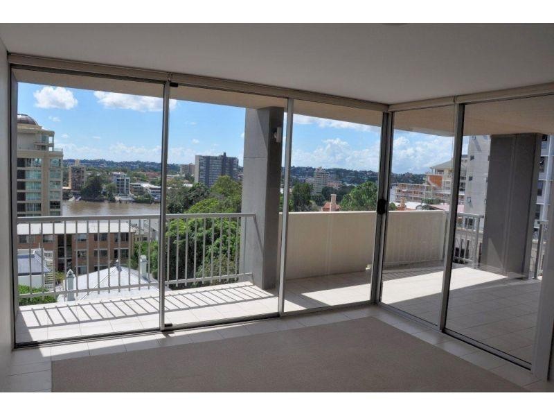 24/147-153 Lambert Street, Kangaroo Point QLD 4169