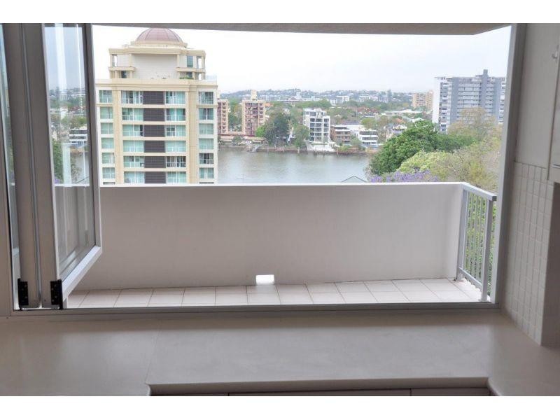 24/147-153 Lambert Street, Kangaroo Point QLD 4169