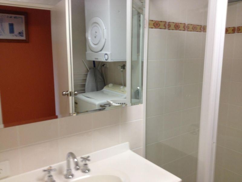 7-13 Barranbali Street, Chevron Island QLD 4217