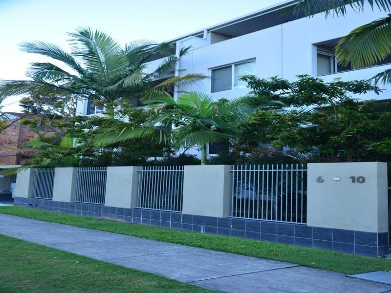 10 Rose Street, Southport QLD 4215