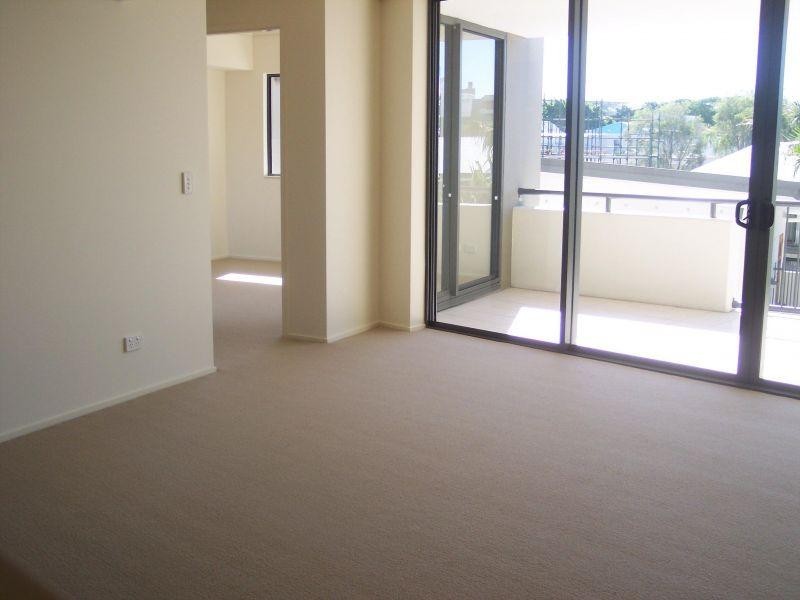 1062/18 Manning Street, Milton QLD 4064