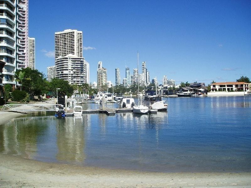 22 Commodore Drive, Paradise Waters QLD 4217
