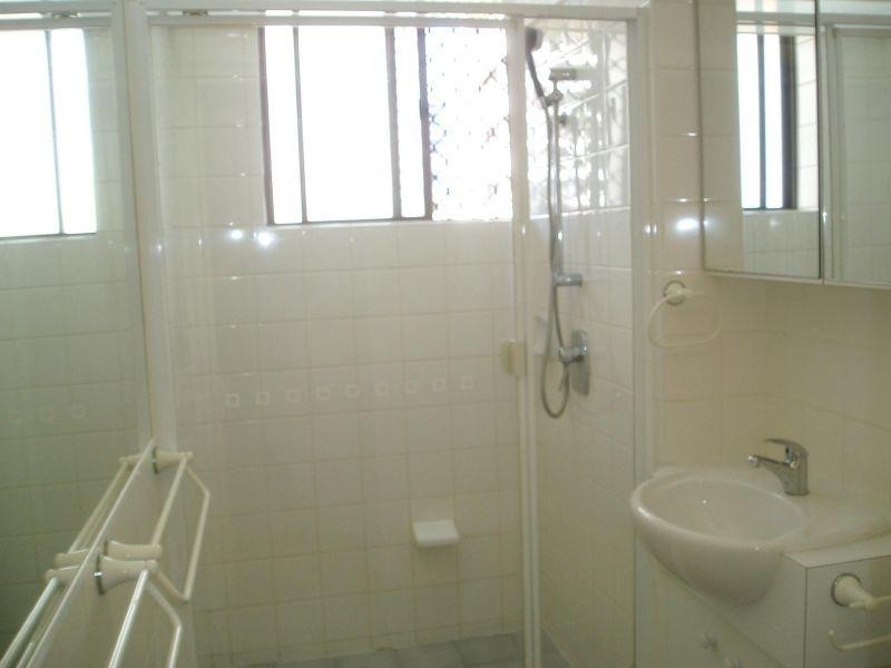 22 Commodore Drive, Paradise Waters QLD 4217