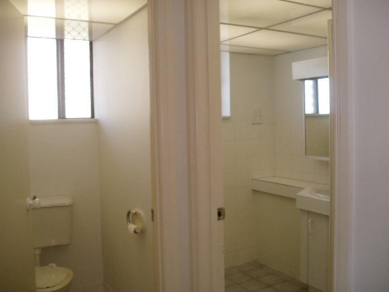 22 Commodore Drive, Paradise Waters QLD 4217