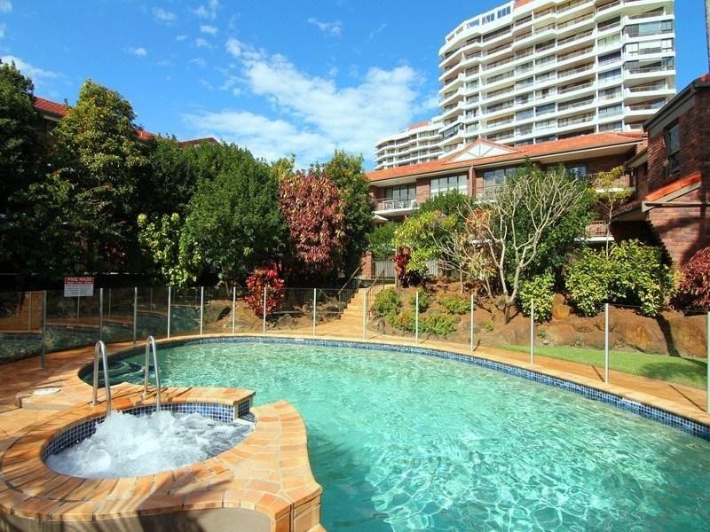 22 Commodore Drive, Paradise Waters QLD 4217