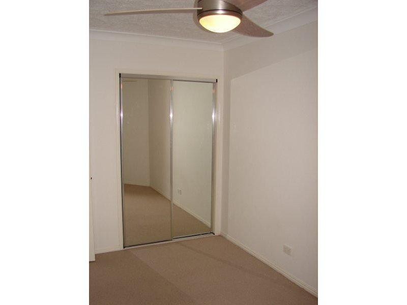 19/6 Fifth Avenue, Burleigh Heads QLD 4220