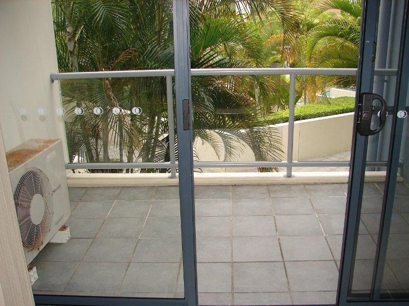 19/6 Fifth Avenue, Burleigh Heads QLD 4220