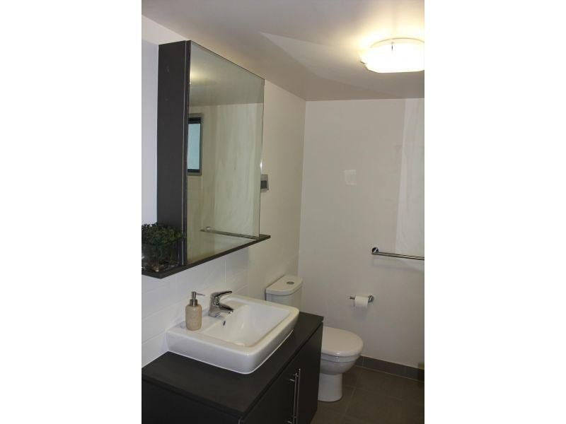 32 Stanley Street, Townsville City QLD 4810