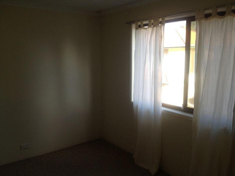 14  BRETT AVE, Labrador QLD 4215