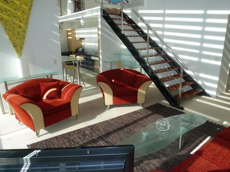 15 Goodwin Street, Kangaroo Point QLD 4169