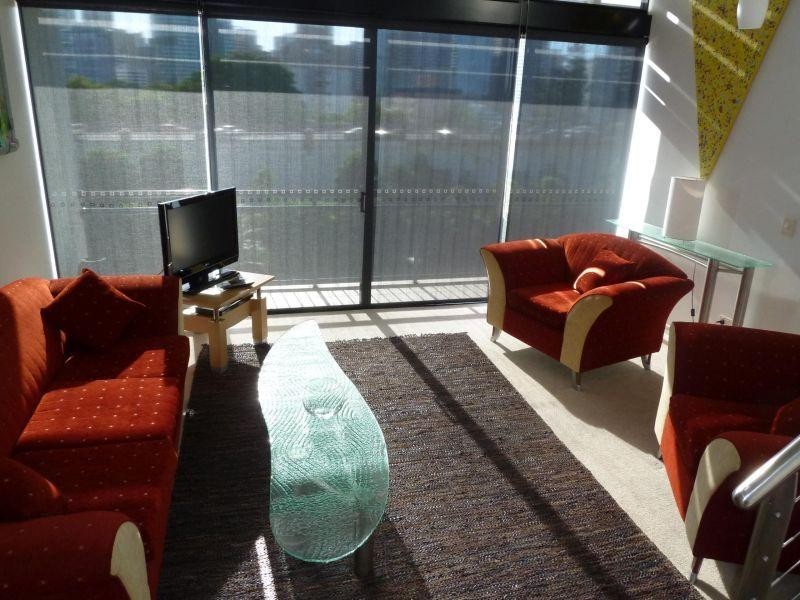 15 Goodwin Street, Kangaroo Point QLD 4169