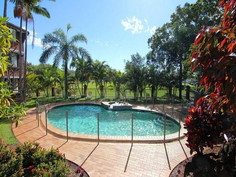 22 Commodore Drive, Paradise Waters QLD 4217