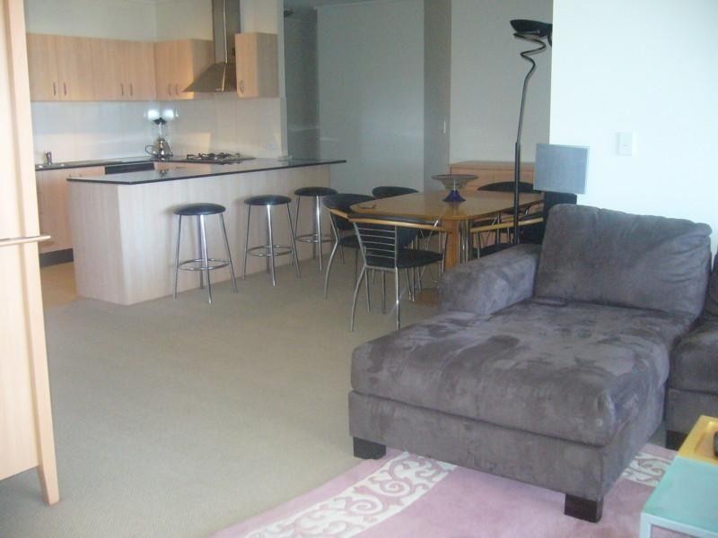 9 Sylvan Road, Toowong QLD 4066