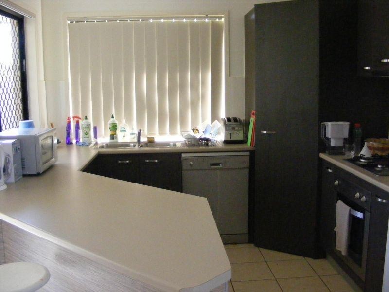 2/38 Balstrup Rd, Kallangur QLD 4503