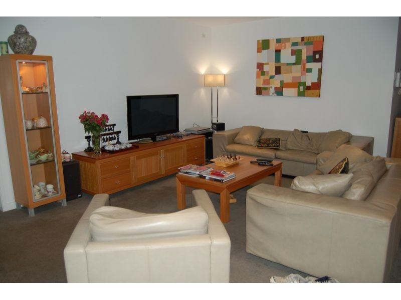 109/10 Pidgeon Close, West End QLD 4101