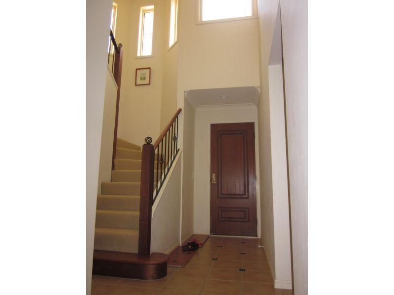 12/99-101 Heeb Street, Benowa QLD 4217