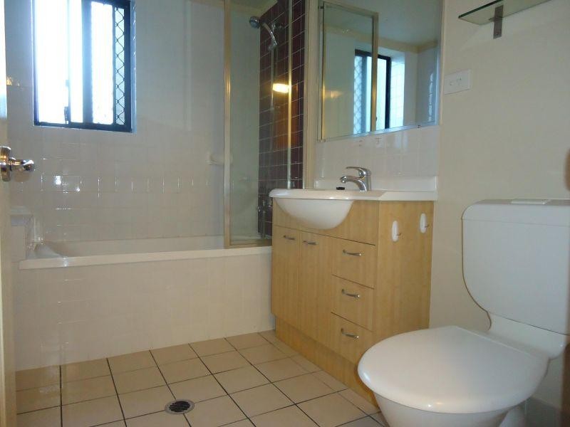 Mermaid Beach QLD 4218