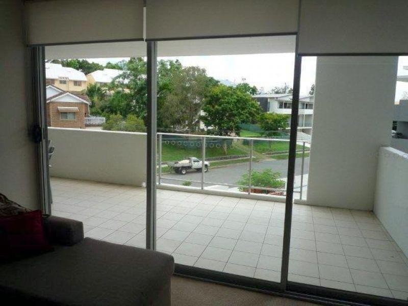 74/24 Allwood Street, Indooroopilly QLD 4068