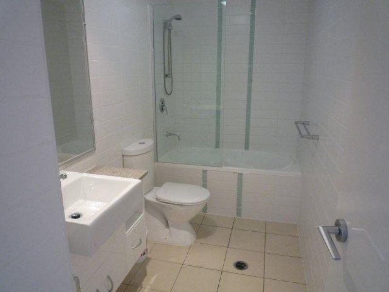 74/24 Allwood Street, Indooroopilly QLD 4068