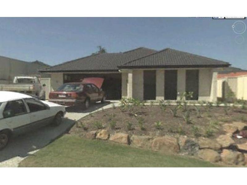26 Crestwood Drive, Molendinar QLD 4214