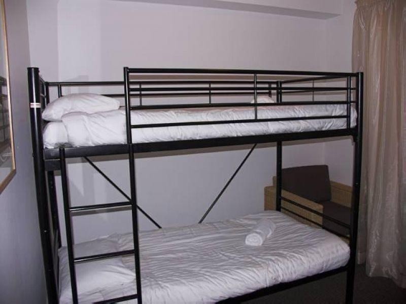 1 Ocean Street, Burleigh Heads QLD 4220