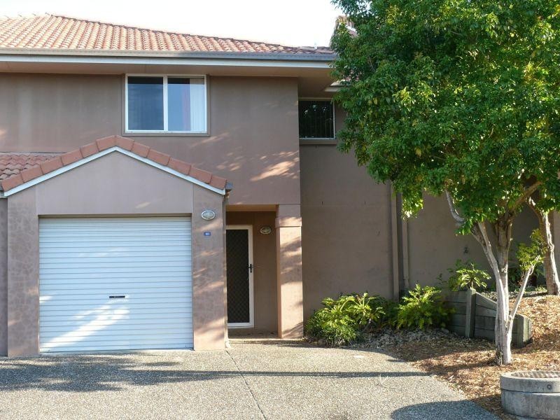 1A Alison Road, Carrara QLD 4211