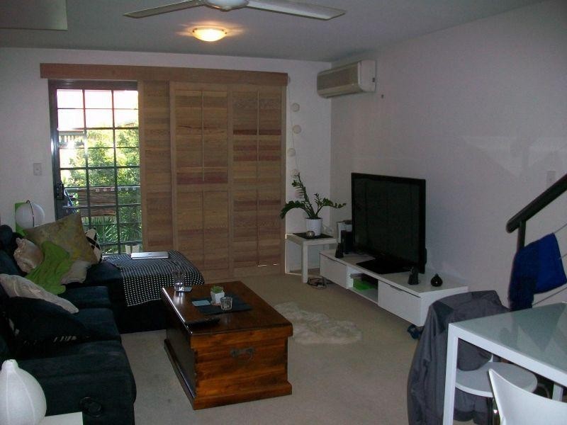 75 Welsby Street, New Farm QLD 4005