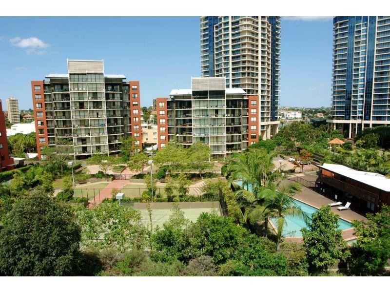 15 Goodwin Street, Kangaroo Point QLD 4169