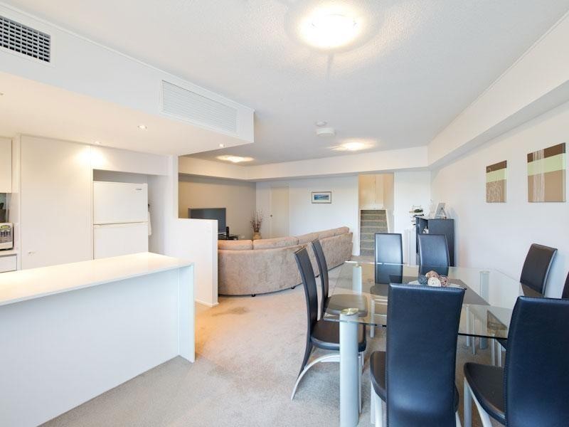 8 Dunmore Terrace, Auchenflower QLD 4066