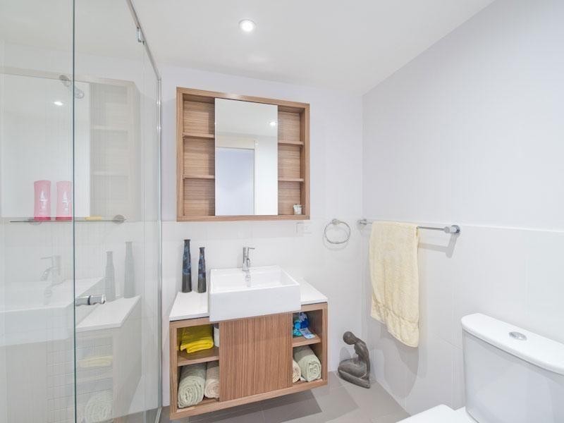 8 Dunmore Terrace, Auchenflower QLD 4066