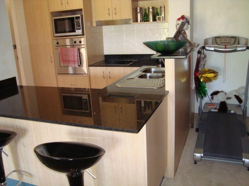 24 Slatyer Avenue, Bundall QLD 4217