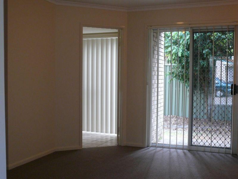 42 Murev Way, Carrara QLD 4211