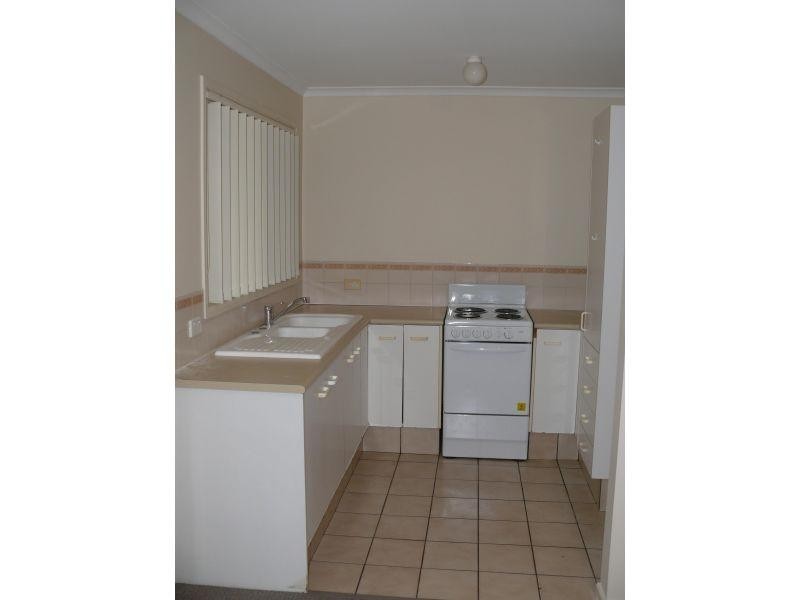 42 Murev Way, Carrara QLD 4211