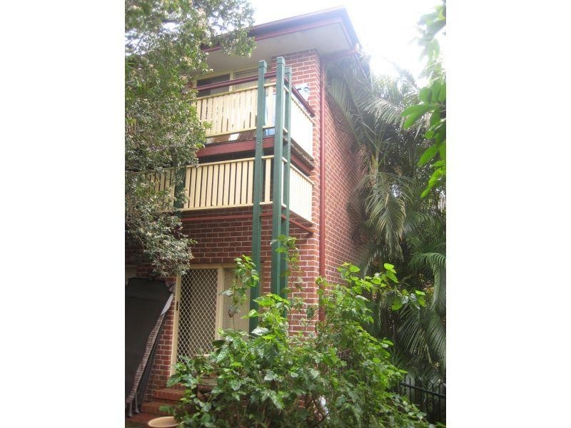 100 Racecourse Road, Bundall QLD 4217