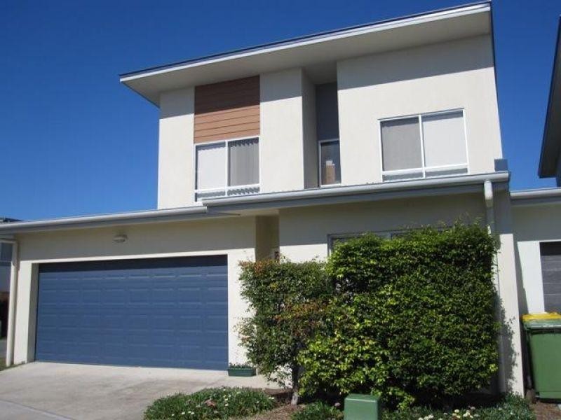 93/1 Sauvignon Parade, Upper Coomera QLD 4209