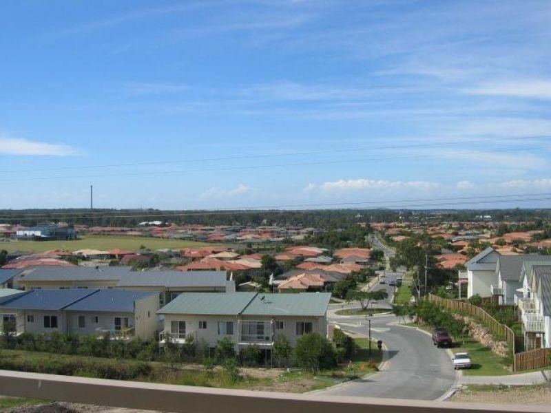 66/1 Sauvignon Parade, Upper Coomera QLD 4209
