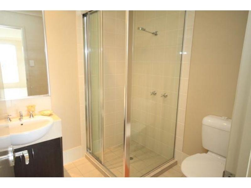 66/1 Sauvignon Parade, Upper Coomera QLD 4209