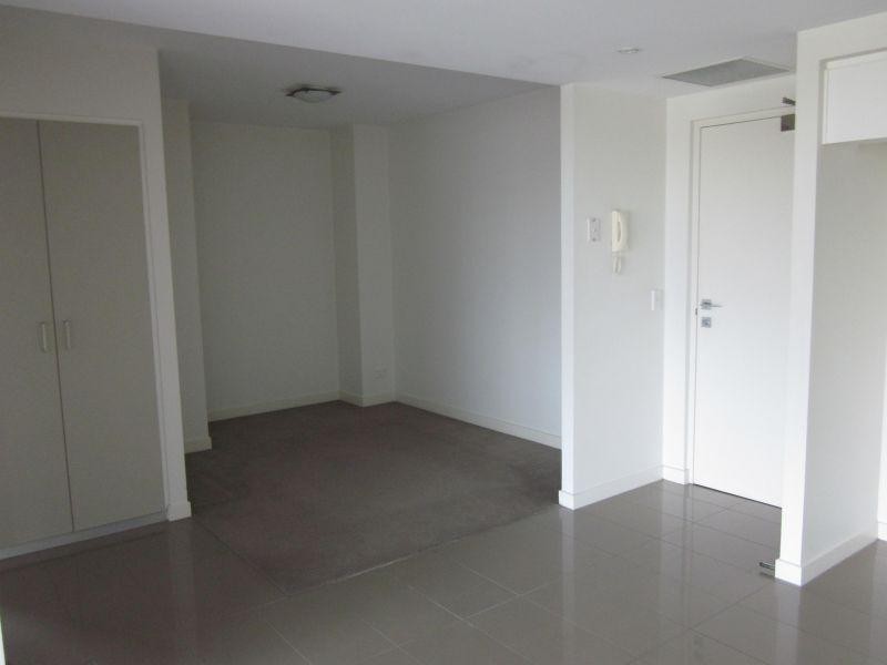 Unit 1401/438 Marine Parade, Biggera Waters QLD 4216