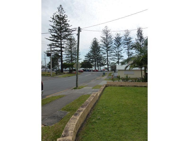 45 Hayle Street, Burleigh Heads QLD 4220