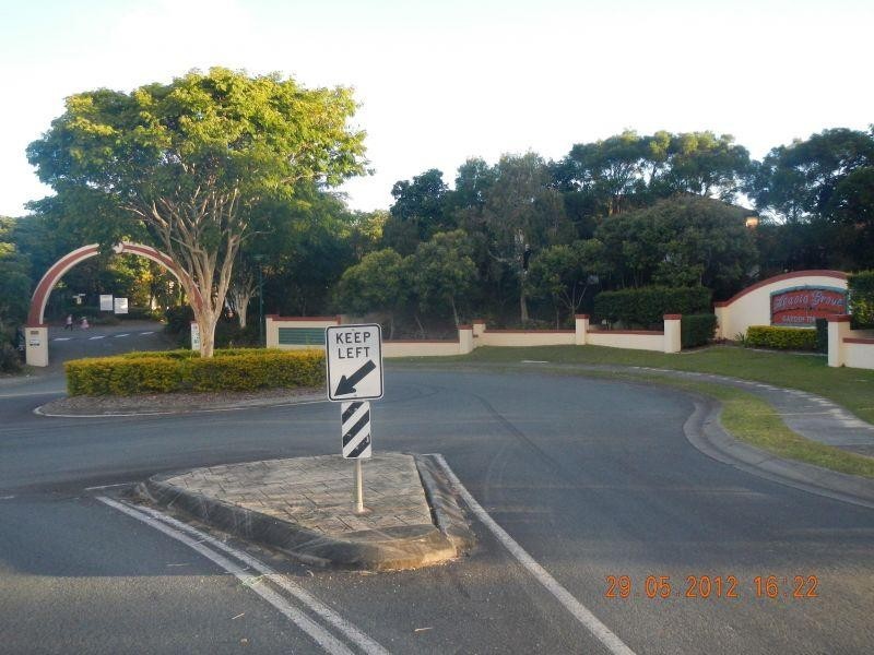 28 Ancona St, Carrara QLD 4211