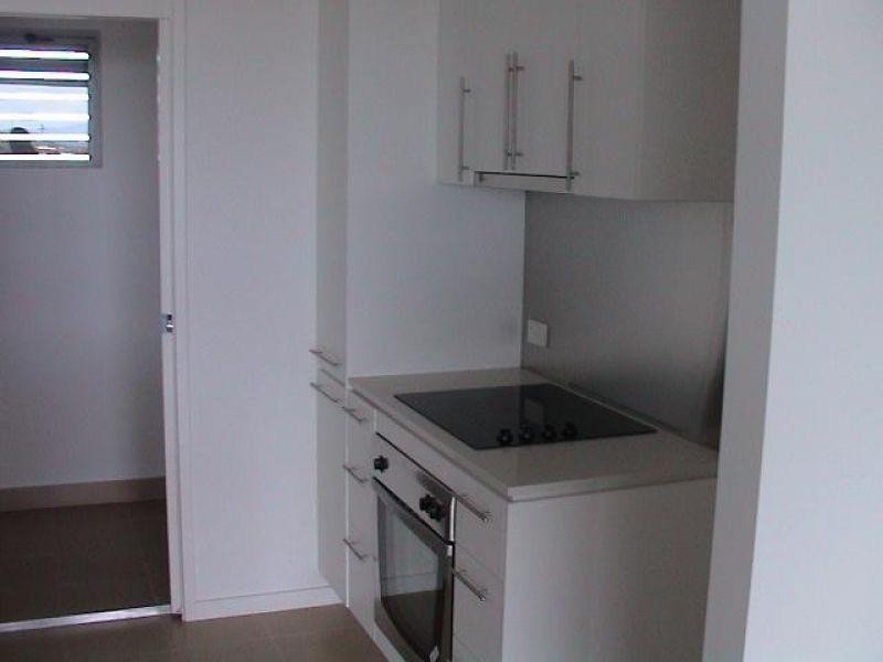 32 Stanley Street, Townsville City QLD 4810