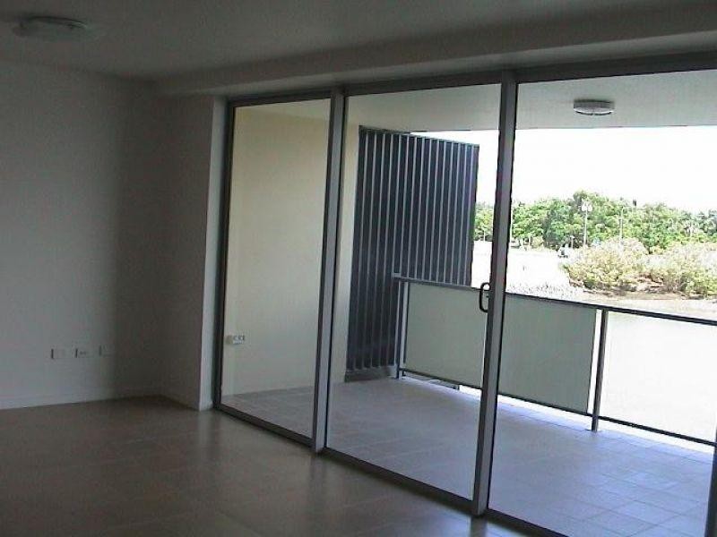 32 Stanley Street, Townsville City QLD 4810