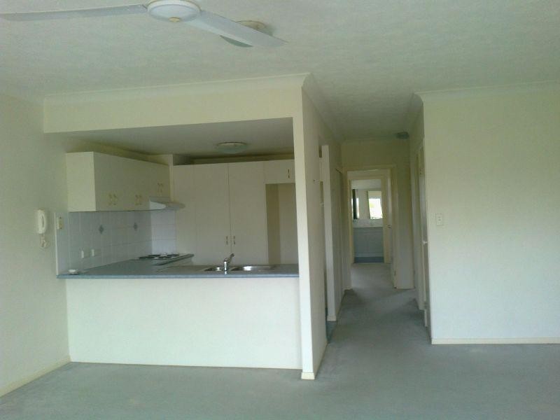 30-36 Burra Street, Chevron Island QLD 4217