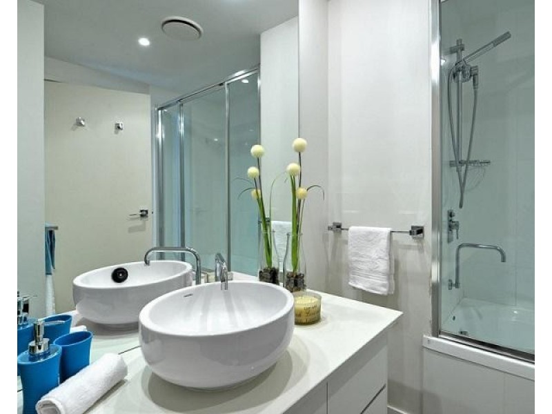 438 Marine Parade, Biggera Waters QLD 4216